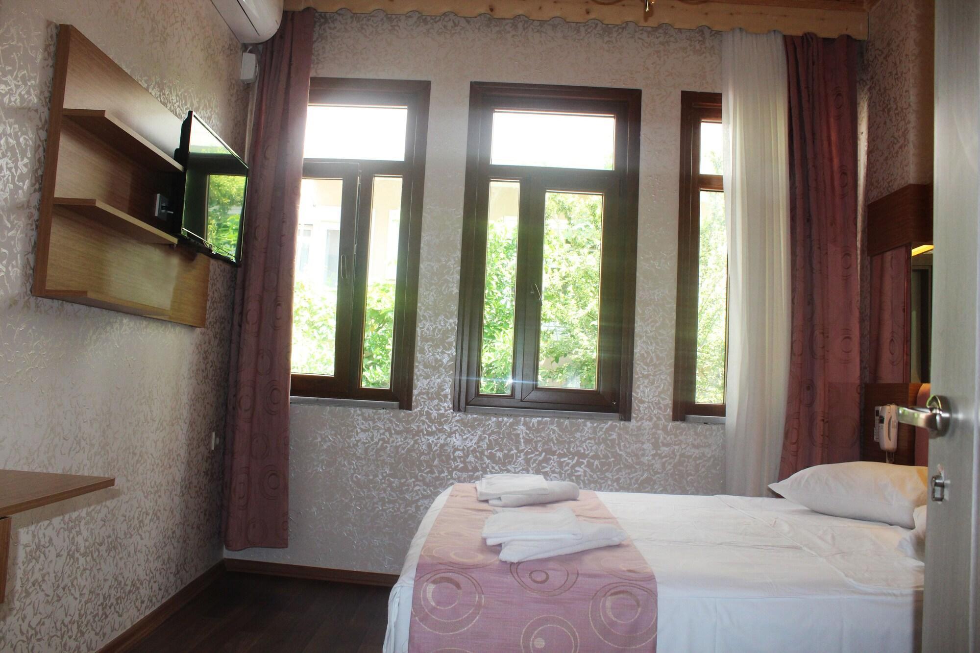 Hotel Megaron Istanbul Eksteriør bilde